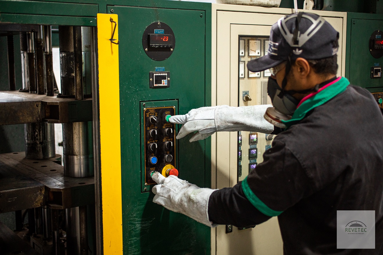 REVETEC-49.jpg